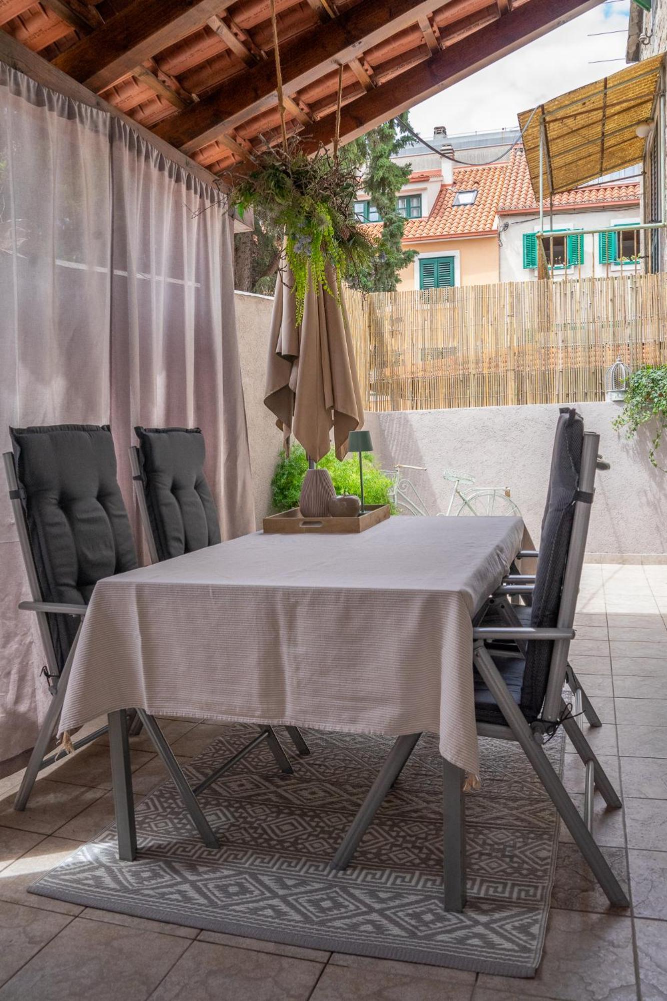 Apartments Bubalova Сплит Екстериор снимка